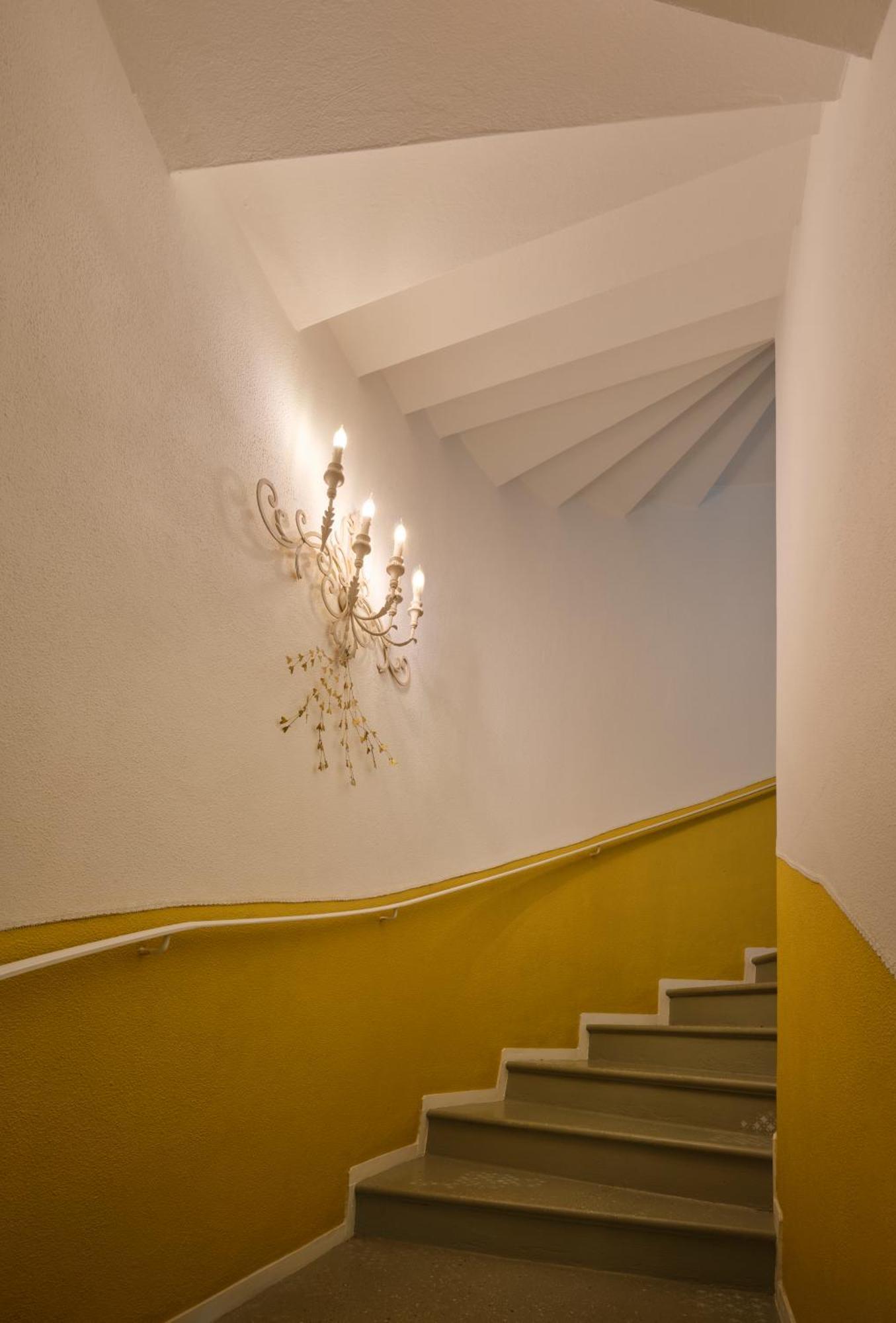 Casa Mileti Bed & Breakfast Vercurago Bagian luar foto