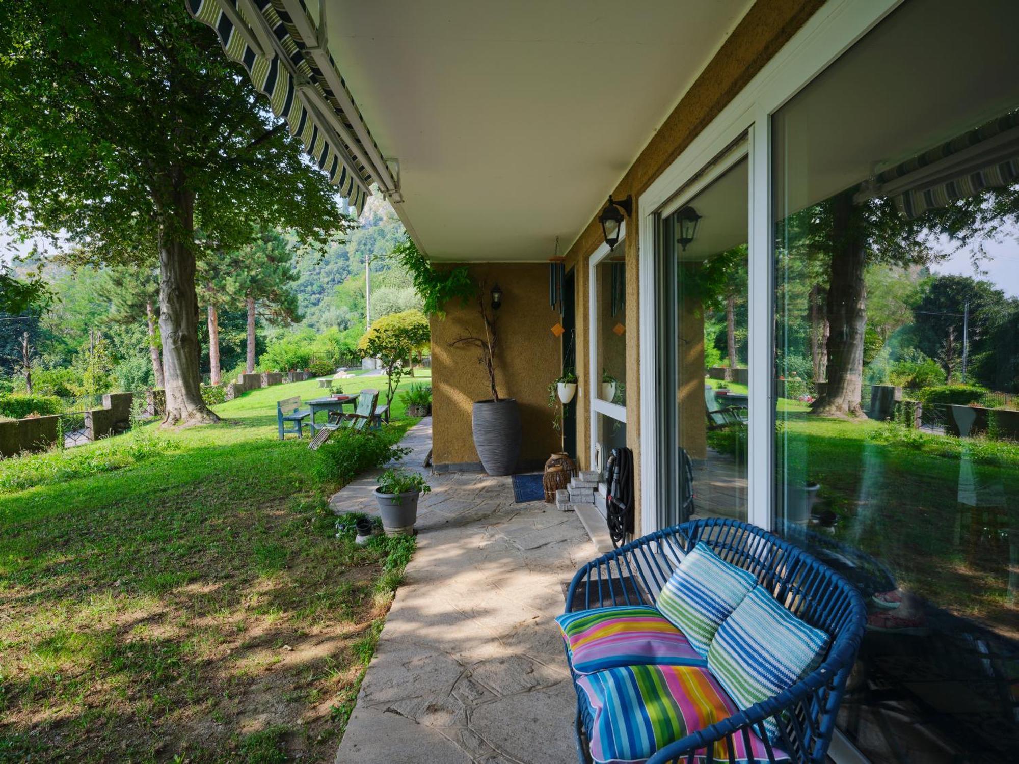 Casa Mileti Bed & Breakfast Vercurago Bagian luar foto
